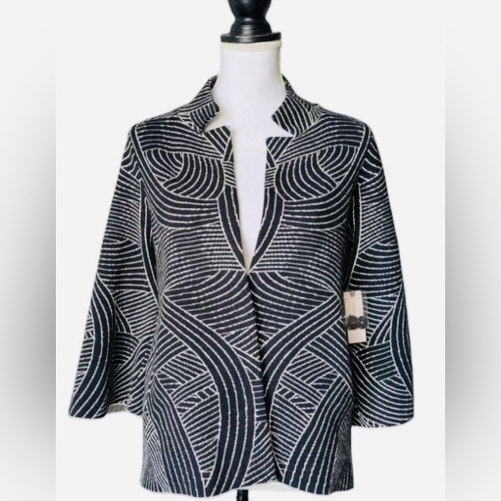 ANTHROPOLOGIE Pietra Black and White  Women’s Knit Jacket, Size Small